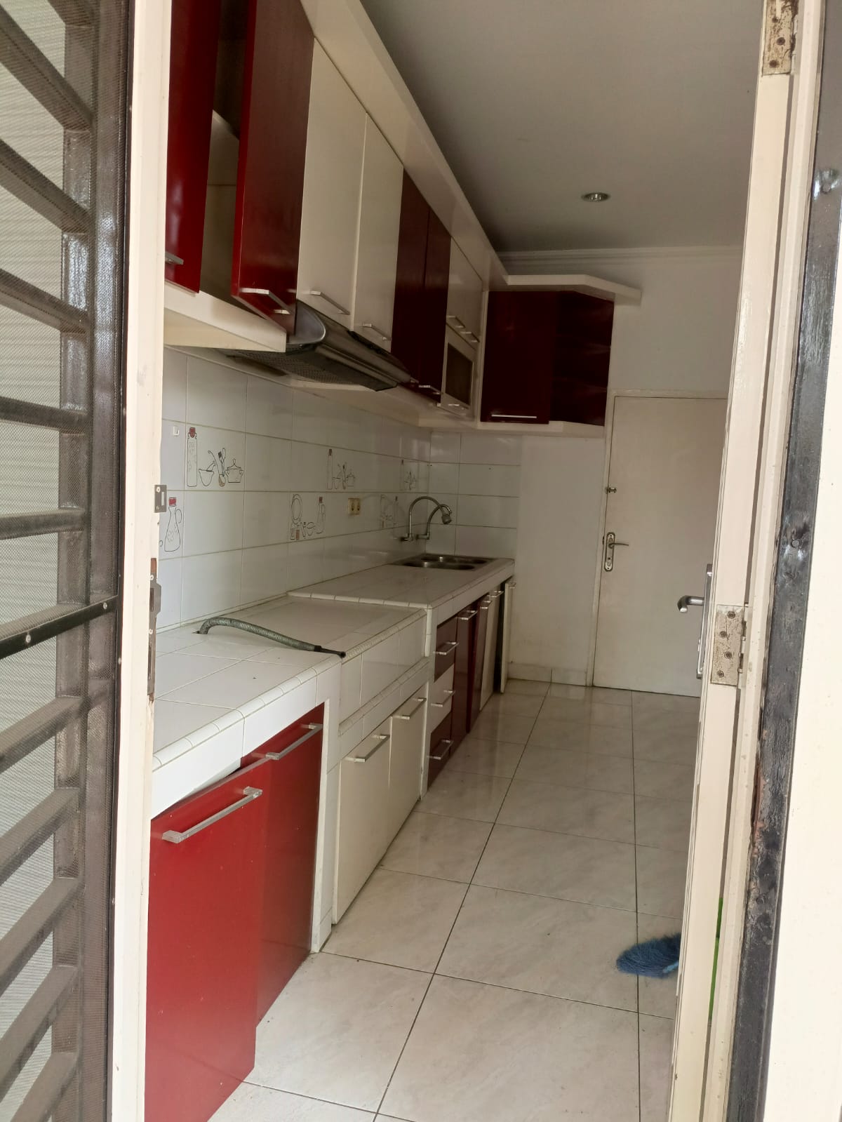 Rumah Disewakan di Cluster Meadow Green Lippo Cikarang